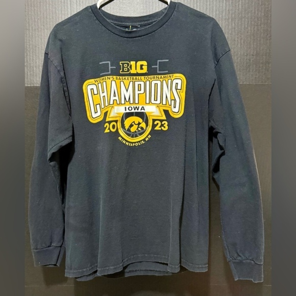 🛷Iowa Hawkeyes Black Cotton 2023 Champions Long Sleeve T-shirt